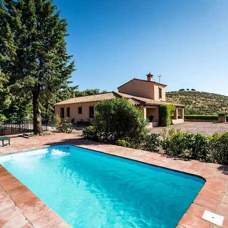 Holiday home Cortijo El Carmen El Revuelo Constantina